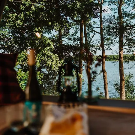 Stilvolle Tiny Houses Direkt Am See Mit Panoramafenster *