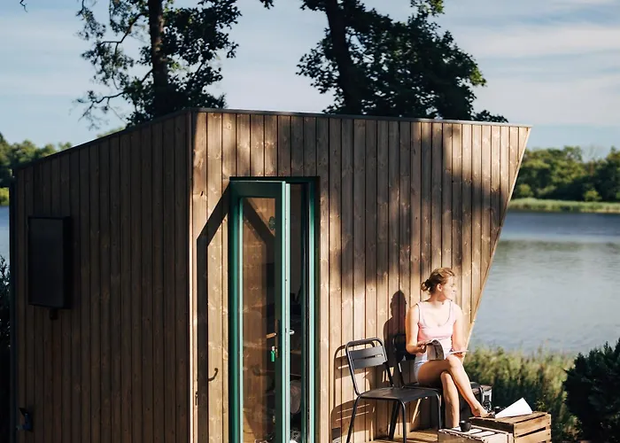 Tiny Klein Ahoi Camp Canow אתר קמפינג *